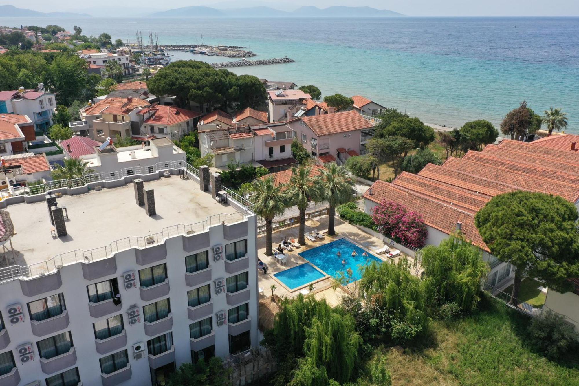 Medos Beach Hotel Кушадасъ Екстериор снимка