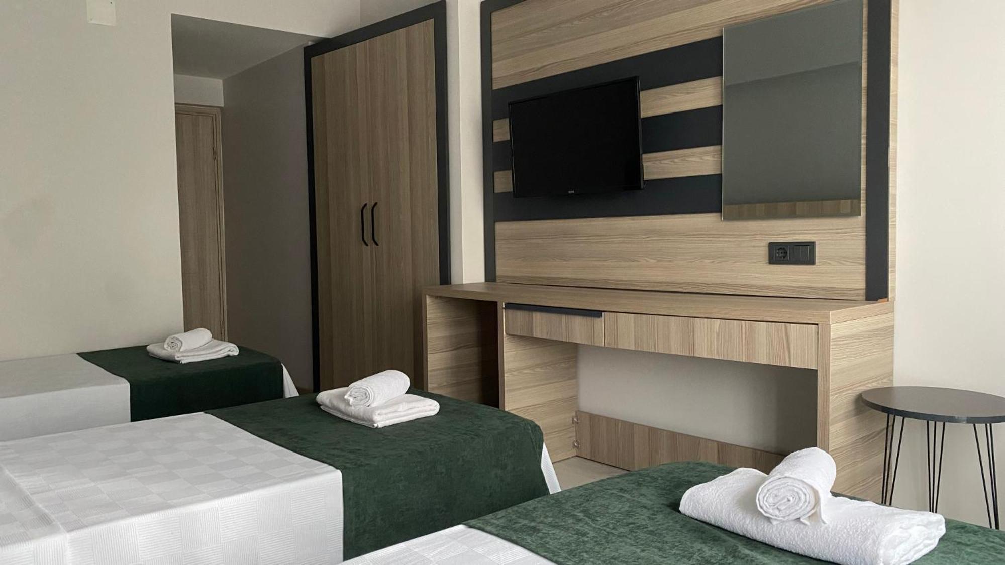 Medos Beach Hotel Кушадасъ Екстериор снимка