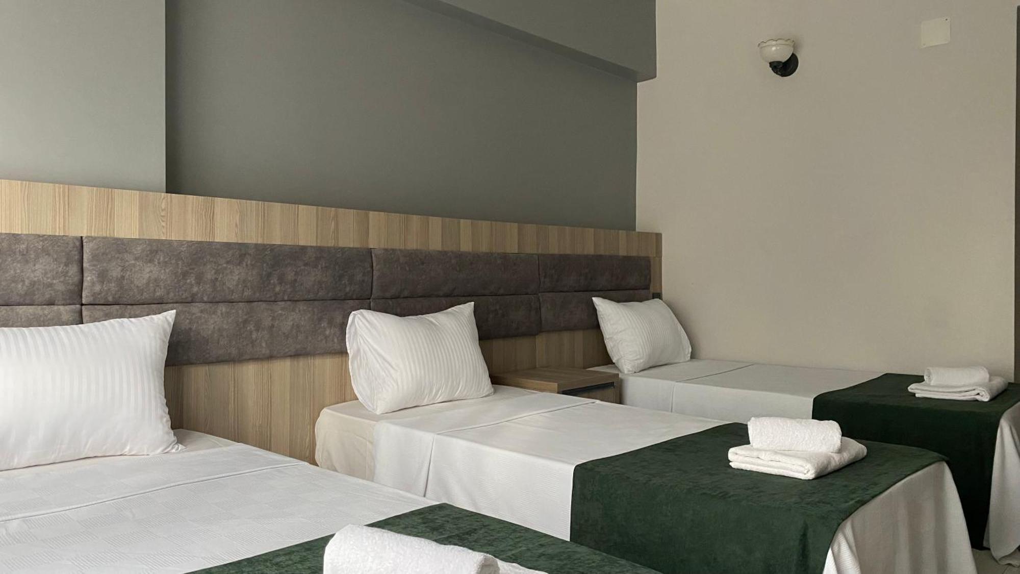 Medos Beach Hotel Кушадасъ Екстериор снимка