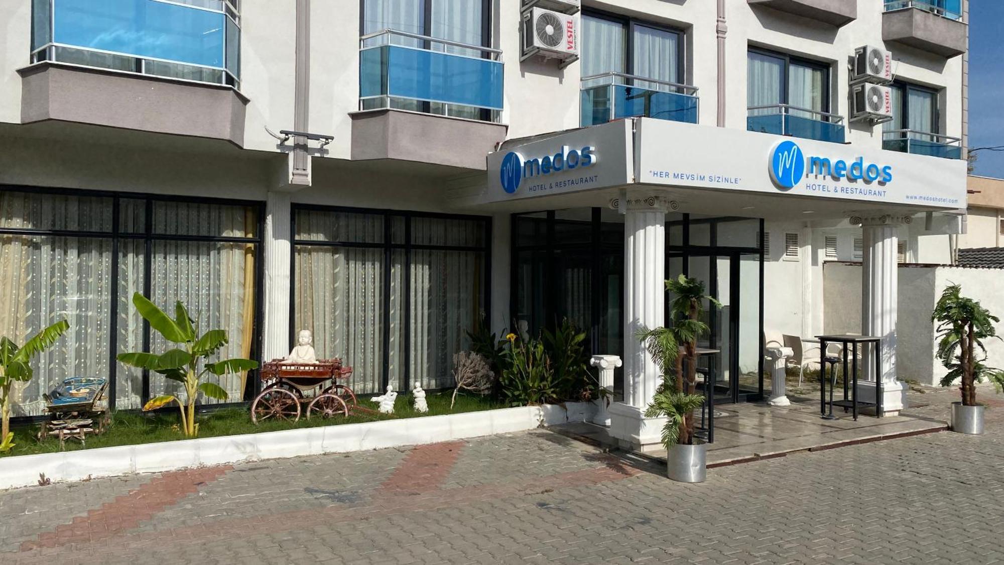 Medos Beach Hotel Кушадасъ Екстериор снимка