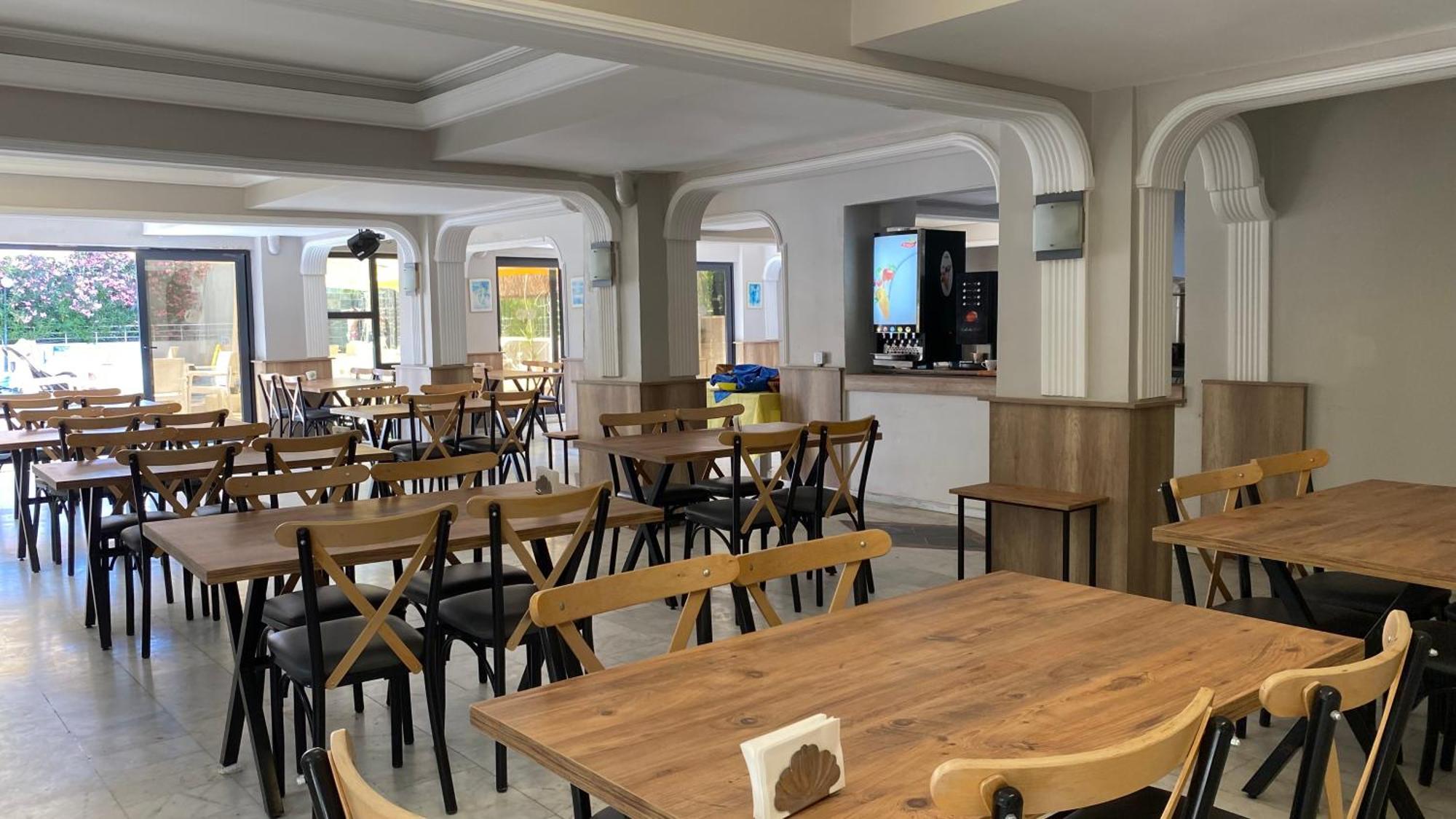 Medos Beach Hotel Кушадасъ Екстериор снимка